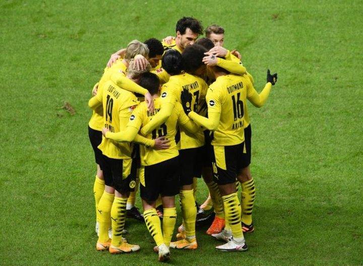  穆科科替补登场刷新最年轻出场纪录  