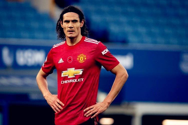 曼联中场大将伤缺数周,滕哈赫变阵应对